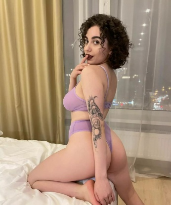 Предлагаю широкий спектр услуг, о которых ты мог только мечтать. Со мной каждая минута наполнена страстью и удовольствием. Я знаю, как доставить истинное наслаждение и покорить твою душу. Обладательница идеальной фигуры и сногсшибательной внешности, я люблю ухаживать за собой и привлекать внимание мужчин. Великолепный отзывы подтверждают мою безупречность и профессионализм. Если ты хочешь окунуться в мир наслаждения и красоты, то ты нашел меня. Жду тебя в Москве, чтобы сделать нашу встречу незабываемой. 🌹🔥💋 #Москва #Москвы #вМоскве. 2414, 18 лет